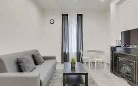 Modern flat Lyon