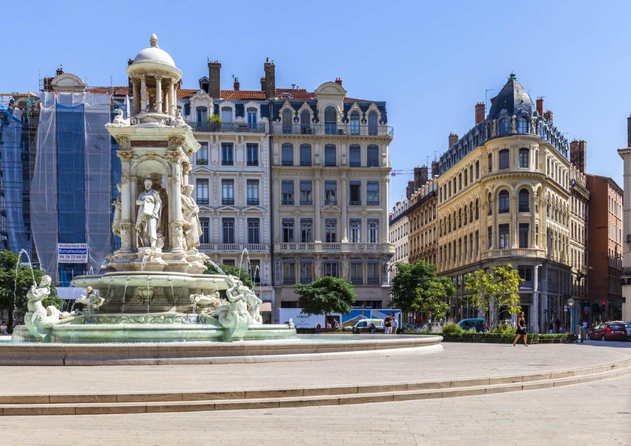 Appartement Guestready - 1-Br, 5 Minutes From Train Station à Lyon Extérieur photo